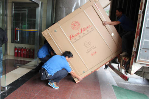 长洲钢琴贵重工艺品无忧运